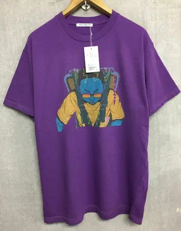 애로우즈 25ss XL 택 포함 새상품 드래곤 헤드 프린트 T셔츠