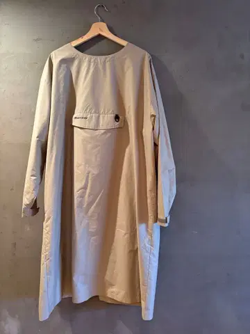 karrimor 베이지 수납 가능한 롱 코트 L