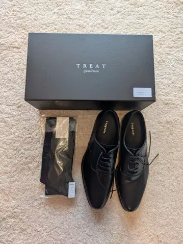 TREAT 블랙 드레스 슈즈