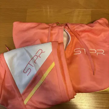 스토푸리 리이누 저지 상하의 세트