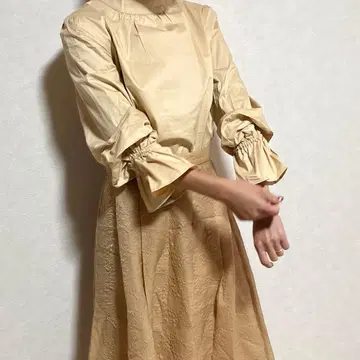 셋업 투피스 블라우스 스커트 베이지 2종 세트