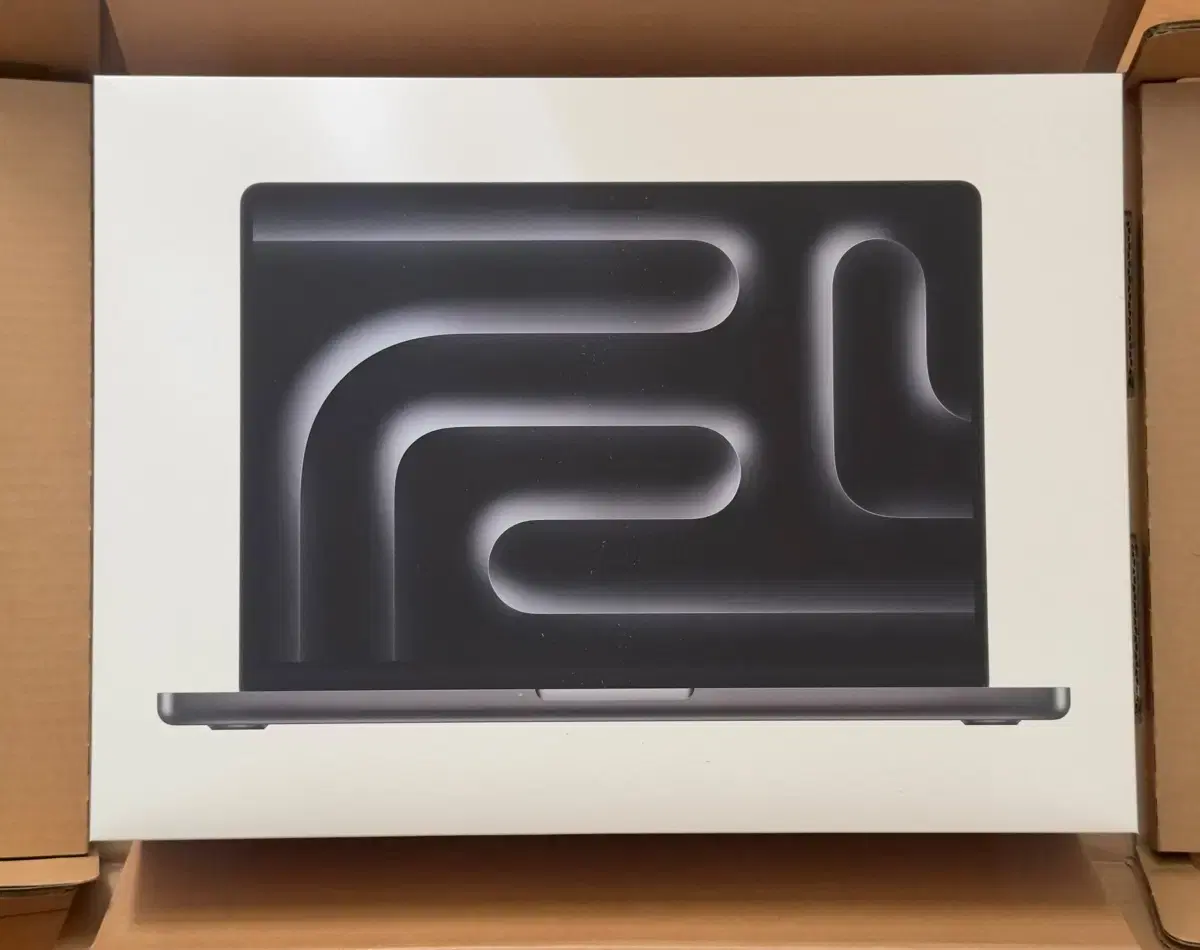 Sealed MacBook 14-inch M3 Pro