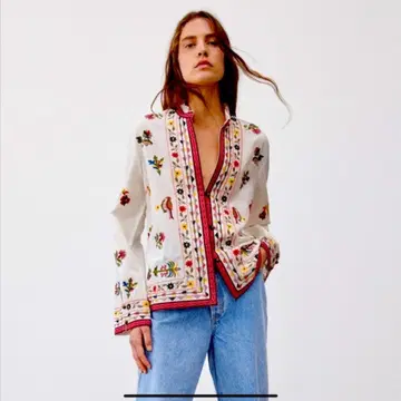 새상품 ZARA 자수 디자인 화이트 긴팔 셔츠