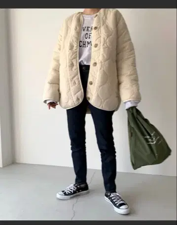 캐널진 퀼팅 중 보아 자켓