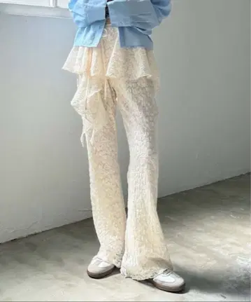 archives 레이어드 러플 레이스 팬츠