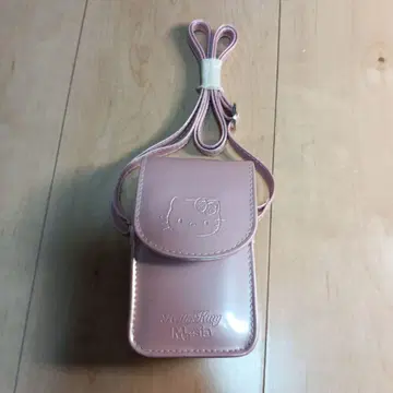 헬로키티 레트로 카메라 케이스