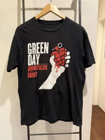 GREEN DAY 아메리칸 이디오트 티셔츠