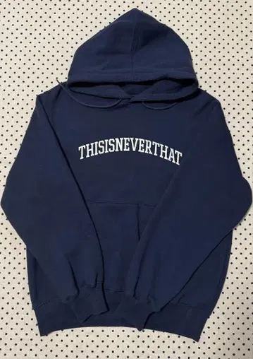 THISISNEVERTHAT 맨투맨 후드티 네이비 자수 로고