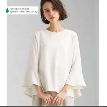 그린 라벨 릴랙싱 VERY 콜라보 페플럼 블라우스