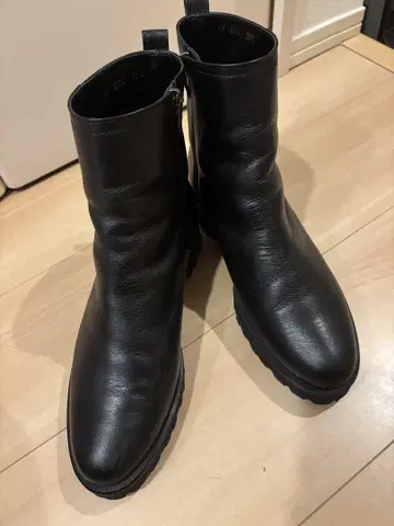 다이애나 숏부츠 23.5cm