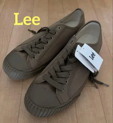 Lee 브라운 스니커즈