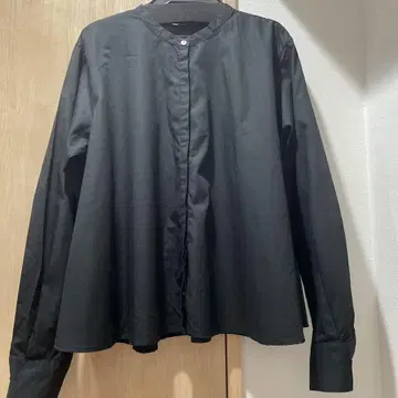 새상품급 mizuiro ind 단장 블라우스