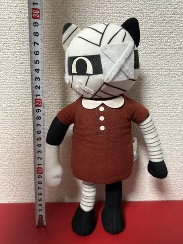 Plastic Tree 고양이 마크 봉제 인형