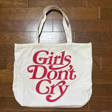 Girls Don't Cry 토트백