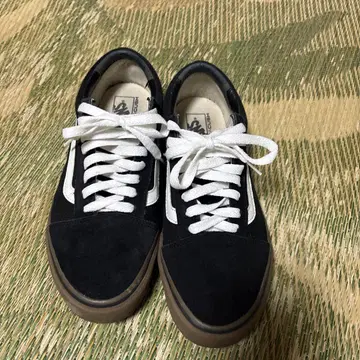 Vans 블랙 스니커즈