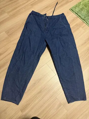 [ 새상품급 ] FREAK's STORE 다크 블루 데님 팬츠