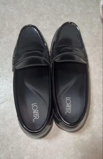 로퍼 블랙