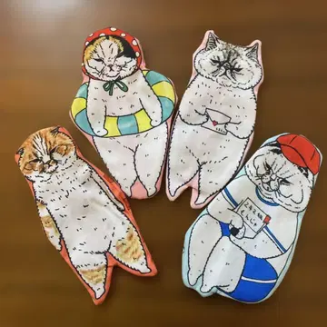 세상에서 가장 이상한 고양이 세계 파우치