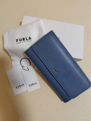 FURLA 블루 장지갑