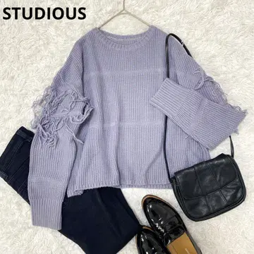 완판템 새상품급 STUDIOUS 암 프린지 니트탑