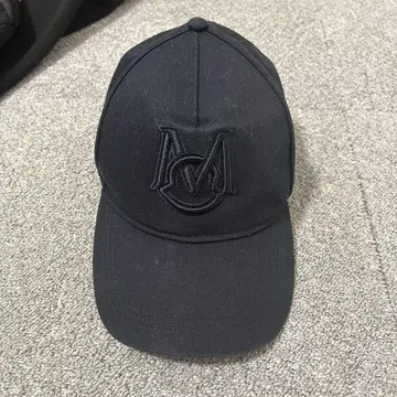MONCLER 네이비 컬러 캡