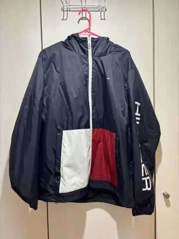 Tommy Hilfiger 나일론 자켓 사이즈 XL