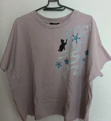 꽃 고양이 무늬 T셔츠
