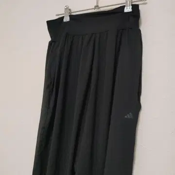 새상품*아디다스 사루엘 팬츠 S