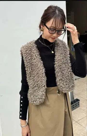 fosie 푸들 베스트/브라운