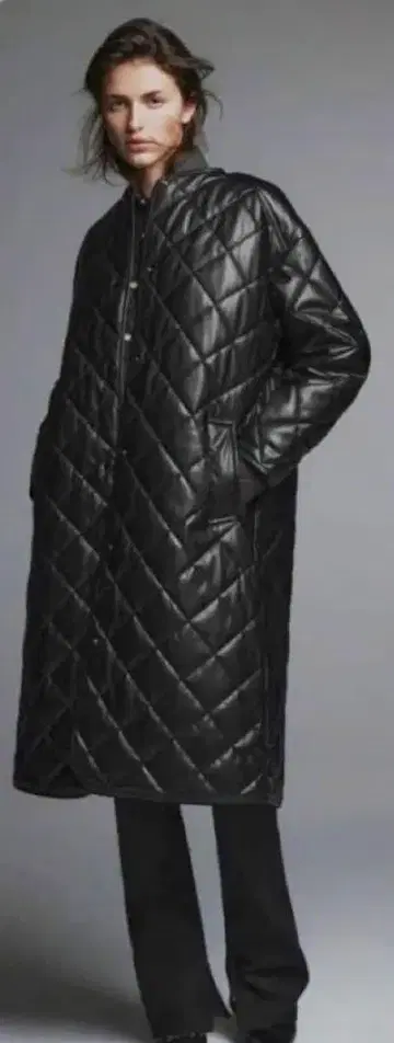 ZARA 자라 인조 가죽 퀼팅 노카라 롱 코트 S
