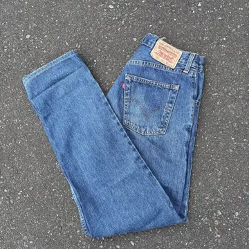 Levi Strauss & Co. 521 02 W31 L34 데님