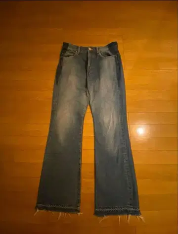 JieDa 부츠컷 데님 프린지 밑단