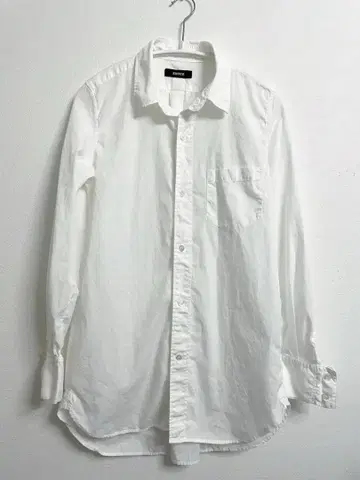 zucca 화이트 긴팔 셔츠