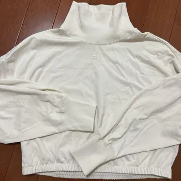푸마 트레이닝 상의