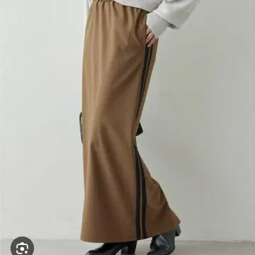 개럴개런트 라인 이지 스커트