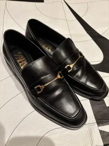 ZARA 로퍼 24cm
