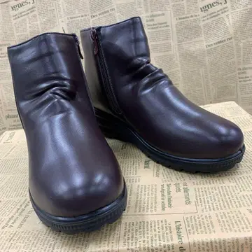 새상품 여성용 24.5cm 주름 가공 내지퍼 부츠 짙은 갈색 6466