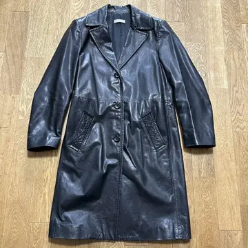 바니스뉴욕 Made in Italy 가죽 코트 M 상당