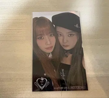 ME:I WHO I AM LAPONE STORE 홀로그램 스티커