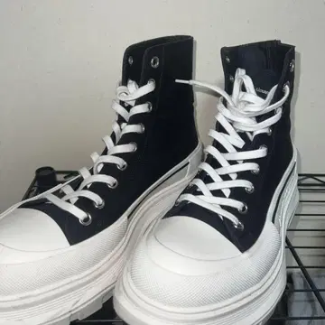Alexander McQueen 하이컷 스니커즈 T06693 43