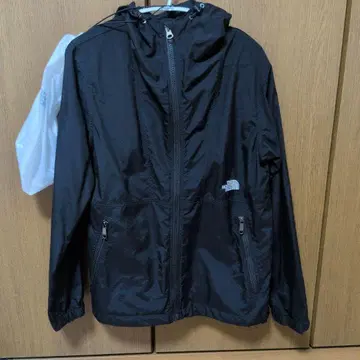 THE NORTH FACE 블랙 마운틴 파카