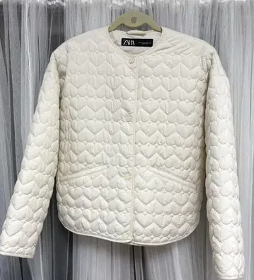 ZARA 아이보리 하트 퀼팅 자켓 XS