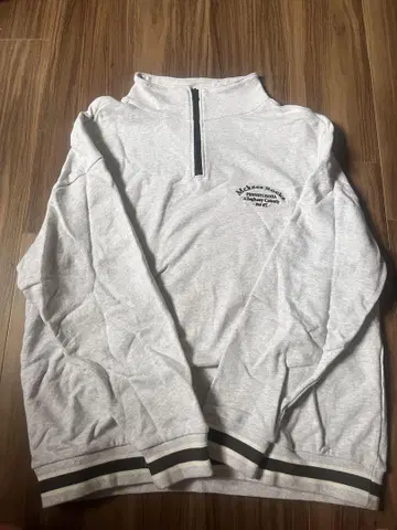 BEAMS 그레이 하프 지퍼 트레이닝복