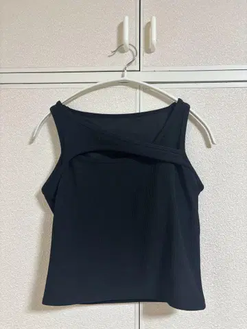 mula wear M 사이즈 블랙 탱크탑