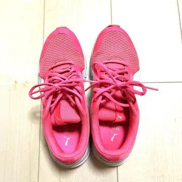 PUMA 여성용 워킹화