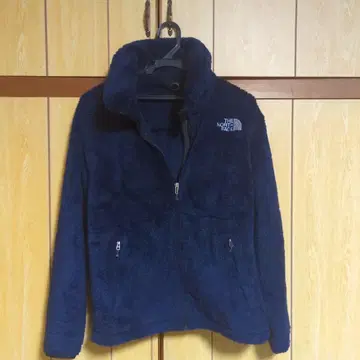 THE NORTH FACE VERSA LOFT JACKET