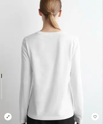 [ 새상품 미사용 ] COS 24/7 긴팔T셔츠