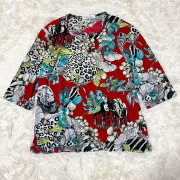 디자인 티셔츠 의상 7부 소매 개성있는 비쥬 애니멀 무늬 꽃무늬 화려한