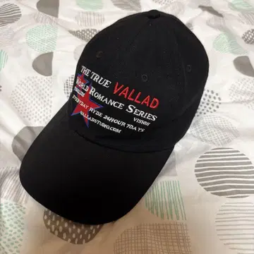 VALLAD WORLD ROMANCE SERIES CAP IO 착용