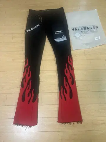 VALABASAS 프레임 디자인 부츠컷 데님 29